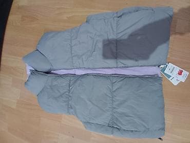 Prodajem perjani prsluk sa dva lica kupljen vani placen 30e ali na lalafo.rs — 2 Prodajem perjani prsluk sa dva lica kupljen vani placen 30e ali — 2