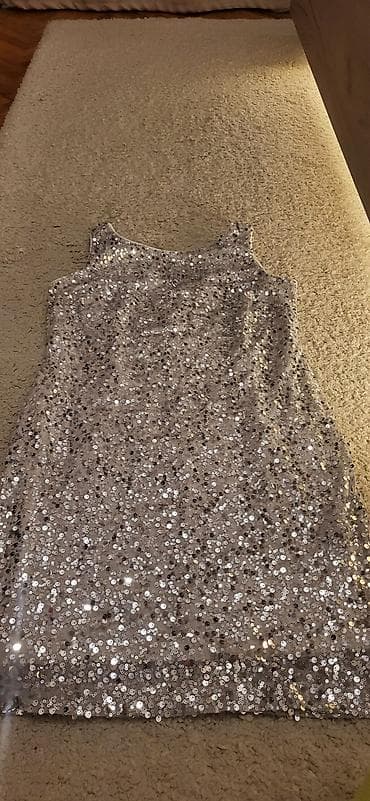 Šljokičaste mini haljine – 4 modela 1) Crno-srebrna haljina sa na lalafo.rs — 5 Šljokičaste mini haljine – 4 modela 1) Crno-srebrna haljina sa — 5