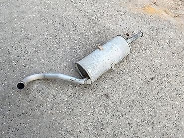 za svaki dan: Zadnji lonac auspuha Lada 2101-2107 Riva br.1. Polovan ocuvan. Skinut at lalafo.rs — 9 za svaki dan: Zadnji lonac auspuha Lada 2101-2107 Riva br.1. Polovan ocuvan. Skinut — 9