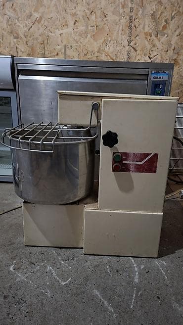 Industrijska spiralna mešalica za testo - Tip: profesionalna spiralna na lalafo.rs — 1 Industrijska spiralna mešalica za testo - Tip: profesionalna spiralna — 1