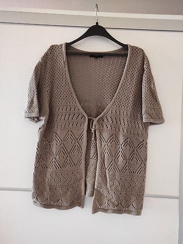 Velicina XL. Pamucni dzemperic, bolero. Poluobim grudi 55, ramena 48 na lalafo.rs Velicina XL. Pamucni dzemperic, bolero. Poluobim grudi 55, ramena 48