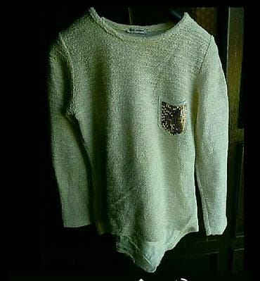 Bluža vel.m u super stanju at lalafo.rs Bluža vel.m u super stanju