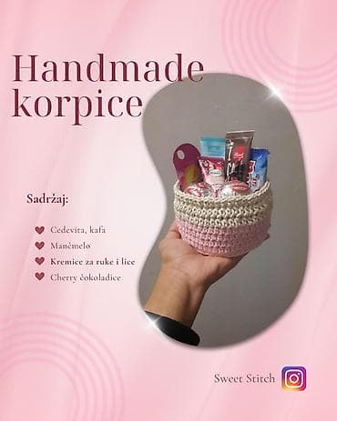 Ručne heklane korpice – poklon set Opis: - Unikatna, ručno rađena na lalafo.rs — 2 Ručne heklane korpice – poklon set Opis: - Unikatna, ručno rađena — 2