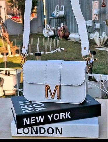 Mona torbice eko koza
21x12
3300 din
💋 at lalafo.rs — 3 Mona torbice eko koza
21x12
3300 din
💋 — 3