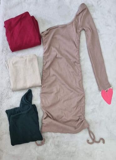 Veličina univerzalna
Cena 1099 din na lalafo.rs Veličina univerzalna
Cena 1099 din