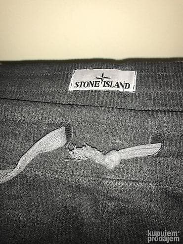 Original STONE ISLAND donja trenerka M 100% cotton Polustruk 45cm na lalafo.rs — 1 Original STONE ISLAND donja trenerka M 100% cotton Polustruk 45cm — 1