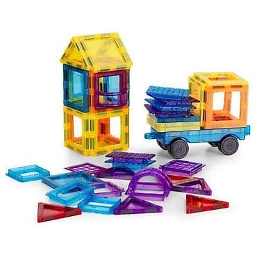 Magnetni konstruktorski set – prozirne geometrijske pločice - Šarene na lalafo.rs Magnetni konstruktorski set – prozirne geometrijske pločice - Šarene