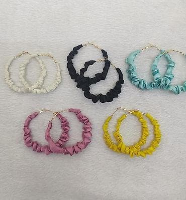 Alke mindjuse oblozene raznim bojama.Efektne i primecene na lalafo.rs Alke mindjuse oblozene raznim bojama.Efektne i primecene