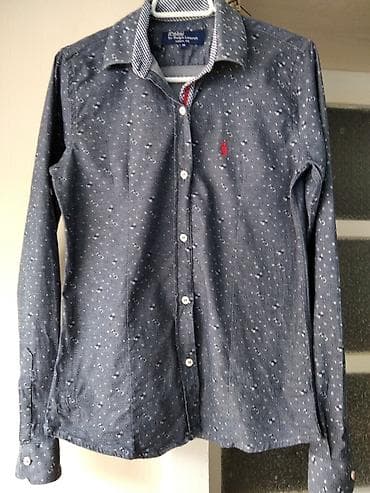 Polo zenska kosulja vel. M kao nova. U radnji su 5000/6000 din. Ja na lalafo.rs Polo zenska kosulja vel. M kao nova. U radnji su 5000/6000 din. Ja