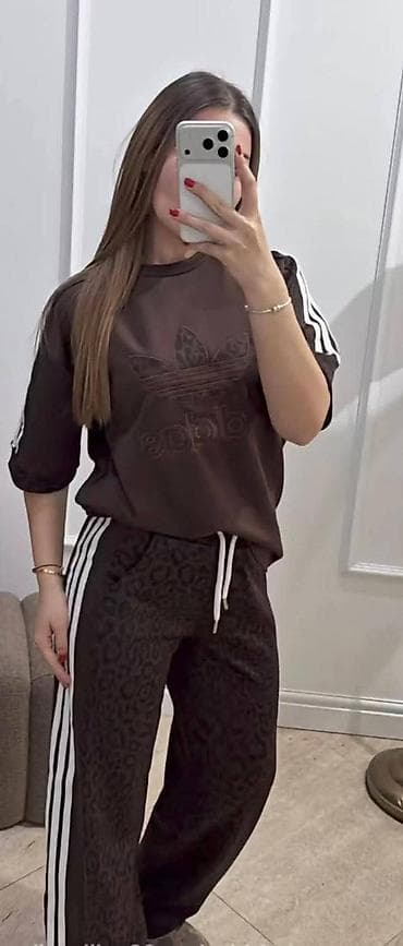 🔥 Adidas trenerka lux 🔥 S/M, M/L i L/Xl velicine Siri modeli, 100 % na lalafo.rs 🔥 Adidas trenerka lux 🔥 S/M, M/L i L/Xl velicine Siri modeli, 100 %