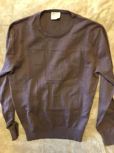 prsluk jaknica mango u: Original GIANFRANCO FERRE Milano tanak dzemper L NOV 100% merino at lalafo.rs — 2 prsluk jaknica mango u: Original GIANFRANCO FERRE Milano tanak dzemper L NOV 100% merino — 2