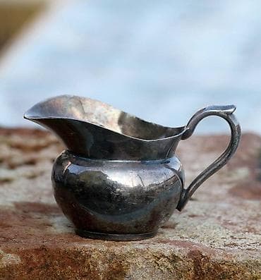 Antiques: Oko 1900-te Nemački kositreni mlečnik Gebr. Hepp – profesionalno at lalafo.rs — 1 Antiques: Oko 1900-te Nemački kositreni mlečnik Gebr. Hepp – profesionalno — 1