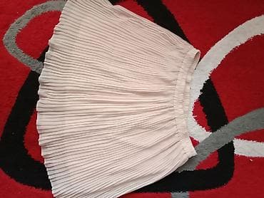 Women's Clothing: Plisirana suknja, vel.L, par puta obucena, bez ostecenja, sa postavom at lalafo.rs — 2 Women's Clothing: Plisirana suknja, vel.L, par puta obucena, bez ostecenja, sa postavom — 2