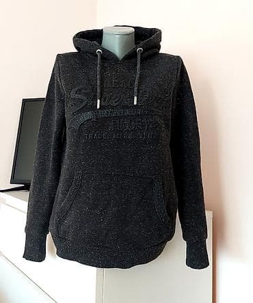 Original Superdry duks
Odlicno stanje
Velicina je S na lalafo.rs Original Superdry duks
Odlicno stanje
Velicina je S
