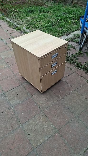 Fiokar/ nocni stocic – drveni dekor svetlog hrasta dimenzije- visina na lalafo.rs Fiokar/ nocni stocic – drveni dekor svetlog hrasta dimenzije- visina