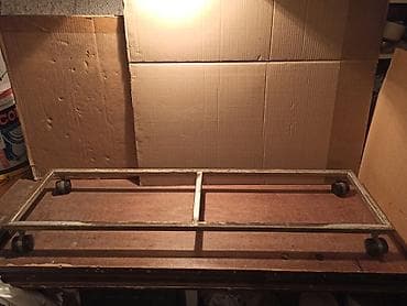 Kolica za T-A peć. Spoljne dimenzije postolja su: 108 x 29cm. Izrađena na lalafo.rs Kolica za T-A peć. Spoljne dimenzije postolja su: 108 x 29cm. Izrađena