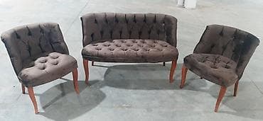 Antique Furniture Sets: Chester premium set ponovo u ponudi!
320€!! at lalafo.rs — 3 Antique Furniture Sets: Chester premium set ponovo u ponudi!
320€!! — 3