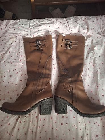 High boots, 39, color - Black at lalafo.rs — 4 High boots, 39, color - Black — 4