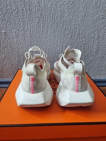 Zenske patike Nike Vista Lite br.38.5 na lalafo.rs — 4 Zenske patike Nike Vista Lite br.38.5 — 4