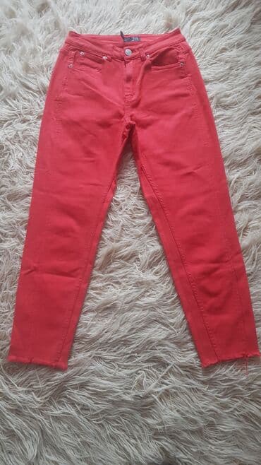 Ženske farmerke FB Sister – Mom’s Fit - Model: Mom’s Fit (blago visok na lalafo.rs Ženske farmerke FB Sister – Mom’s Fit - Model: Mom’s Fit (blago visok