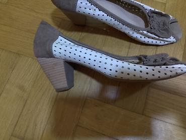 Sandals: Sandalete,velicina 41,obuvene par puta,koza i kozno gaziste.Cena 900 at lalafo.rs — 4 Sandals: Sandalete,velicina 41,obuvene par puta,koza i kozno gaziste.Cena 900 — 4