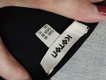 Koton crna bluzica bez rukava. kroj je prelep Napred ima plasirani at lalafo.rs — 6 Koton crna bluzica bez rukava. kroj je prelep Napred ima plasirani — 6