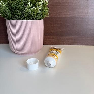 kozna jakna sa: Odlicna Nova Beloruska Vitex hranljiva krema-maslac za ruke i nokte na lalafo.rs — 4 kozna jakna sa: Odlicna Nova Beloruska Vitex hranljiva krema-maslac za ruke i nokte — 4