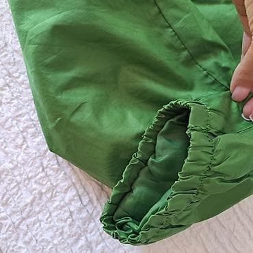 Dečije skijaške/snežne pantalone na tregere – zelene - Model sa na lalafo.rs — 4 Dečije skijaške/snežne pantalone na tregere – zelene - Model sa — 4