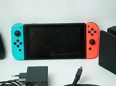 zenske original guess: Nintendo Switch V2 konzola u korektnom stanju, sa manjim tragovima na lalafo.rs — 4 zenske original guess: Nintendo Switch V2 konzola u korektnom stanju, sa manjim tragovima — 4