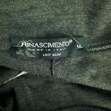 Trenerka rinascimento, vel. M marka: rinascimento veličina: m na lalafo.rs — 4 Trenerka rinascimento, vel. M marka: rinascimento veličina: m — 4