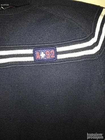 Original Abercrombie &Fitch dzemper M 100% cotton Ramena 48cm na lalafo.rs — 3 Original Abercrombie &Fitch dzemper M 100% cotton Ramena 48cm — 3