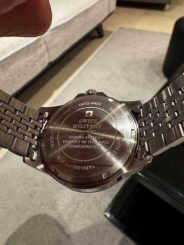 Wristwatches: Sat Swiss Military by Chrono Nenošen. Nov. - Švajcarski kvarcni at lalafo.rs — 3 Wristwatches: Sat Swiss Military by Chrono Nenošen. Nov. - Švajcarski kvarcni — 3