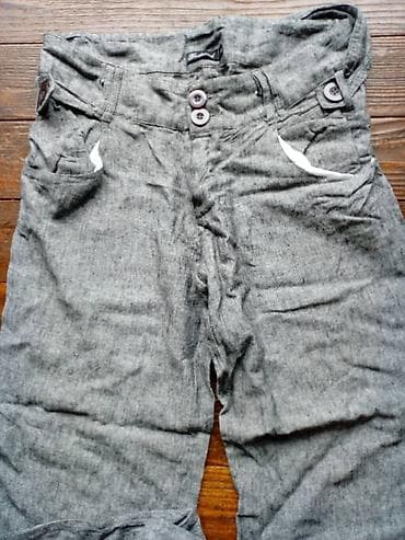 pantalone butiku ali: Pantalone vel.L u dobrom stanju na lalafo.rs — 2 pantalone butiku ali: Pantalone vel.L u dobrom stanju — 2