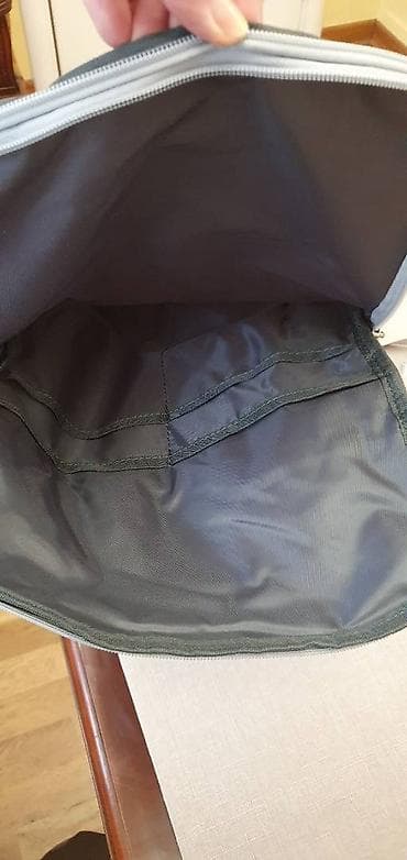 Vakuum ranac u koji staje više stvari nego u kofer. Odobren za avio at lalafo.rs — 4 Vakuum ranac u koji staje više stvari nego u kofer. Odobren za avio — 4