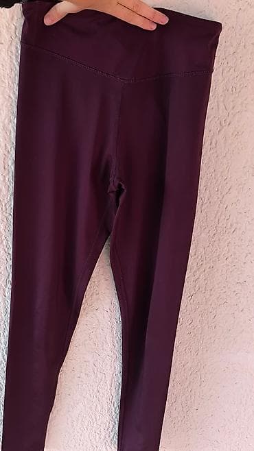 Ženske sportske helanke Sinsay – linija Gym Hard. - Veličina: M na lalafo.rs — 1 Ženske sportske helanke Sinsay – linija Gym Hard. - Veličina: M — 1