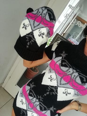 Rolka tunika sa kapom
Divne boje
Vel S M at lalafo.rs — 2 Rolka tunika sa kapom
Divne boje
Vel S M — 2