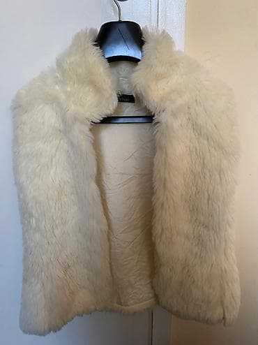 Krzneni prsluk Jane Norman na lalafo.rs — 1 Krzneni prsluk Jane Norman — 1