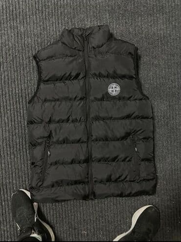 Muški prsluk dostupan M L XL. 💛🌀 na lalafo.rs Muški prsluk dostupan M L XL. 💛🌀