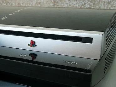 U ponudi PS3 konzola iz naslova. Konzola je u odličnom radnom i na lalafo.rs — 2 U ponudi PS3 konzola iz naslova. Konzola je u odličnom radnom i — 2