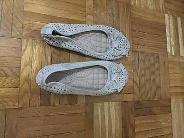 Ženska obuća Brojevi:od 37 do 39 Sandale i baletanke su po 400 na lalafo.rs — 4 Ženska obuća Brojevi:od 37 do 39 Sandale i baletanke su po 400 — 4