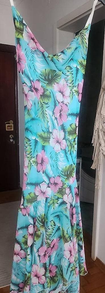 8-MARTOVSKO SNIŽENJE- efektna letnja haljina na bretele, prati liniju na lalafo.rs — 1 8-MARTOVSKO SNIŽENJE- efektna letnja haljina na bretele, prati liniju — 1