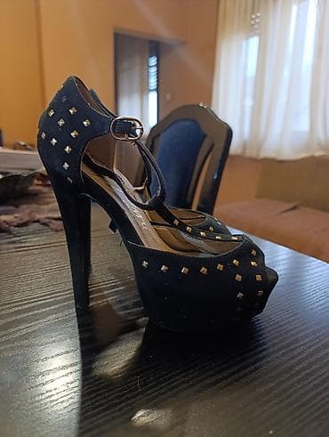 Antilop cipele,gaziste 22,5 cm,broj 36 cm,u odlicnom stanju na lalafo.rs — 1 Antilop cipele,gaziste 22,5 cm,broj 36 cm,u odlicnom stanju — 1