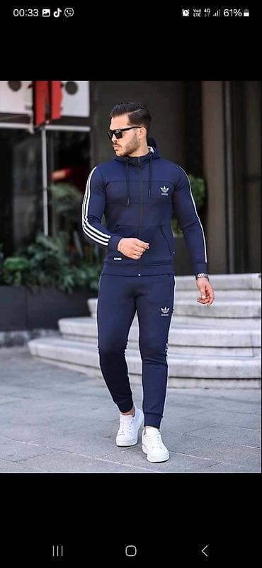 Mokra likra m, l, xl, 2xl, 3xl, model je ovaj put bez kape, sa na lalafo.rs Mokra likra m, l, xl, 2xl, 3xl, model je ovaj put bez kape, sa
