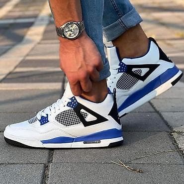 Patike inspirisane klasičnim košarkaškim modelom sa vidljivom at lalafo.rs — 8 Patike inspirisane klasičnim košarkaškim modelom sa vidljivom — 8