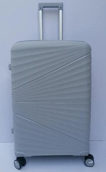 Travel suitcases and bags: Veliki kofer na točkiće – tvrda školjka, sivi - Materijal: tvrda at lalafo.rs — 4 Travel suitcases and bags: Veliki kofer na točkiće – tvrda školjka, sivi - Materijal: tvrda — 4