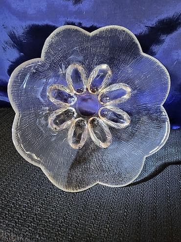 Cinija nemacka usnama duvano staklo iz 70ih.god. Cinija je na lalafo.rs — 7 Cinija nemacka usnama duvano staklo iz 70ih.god. Cinija je — 7