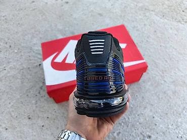 Nike Air Max Plus (TN) patike – crno/crveno-plava šema boja - Model at lalafo.rs — 4 Nike Air Max Plus (TN) patike – crno/crveno-plava šema boja - Model — 4