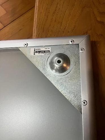 prsluk jaknica mango u: Stakleni trpezarijski/kuhinjski sto modernog dizajna. - Radna ploča at lalafo.rs — 8 prsluk jaknica mango u: Stakleni trpezarijski/kuhinjski sto modernog dizajna. - Radna ploča — 8