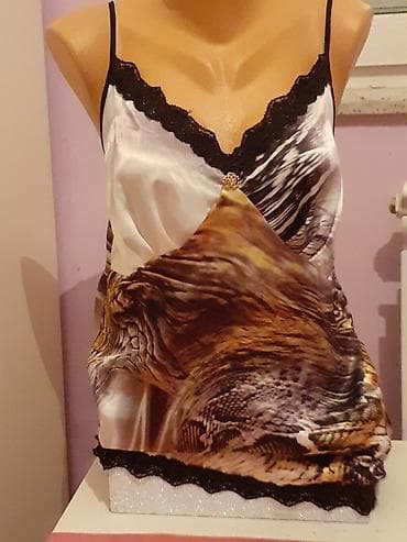 Original Roberto Cavalli majica,fenomenalna za ispod,a i sama da se na lalafo.rs — 4 Original Roberto Cavalli majica,fenomenalna za ispod,a i sama da se — 4