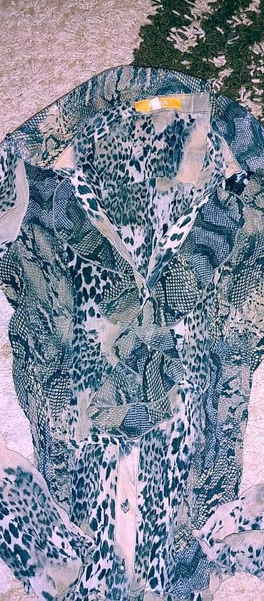 kom sa etiketom: BiBA ženska košulja sa životinjskim printom - Brend: BiBA - Veličina at lalafo.rs — 2 kom sa etiketom: BiBA ženska košulja sa životinjskim printom - Brend: BiBA - Veličina — 2